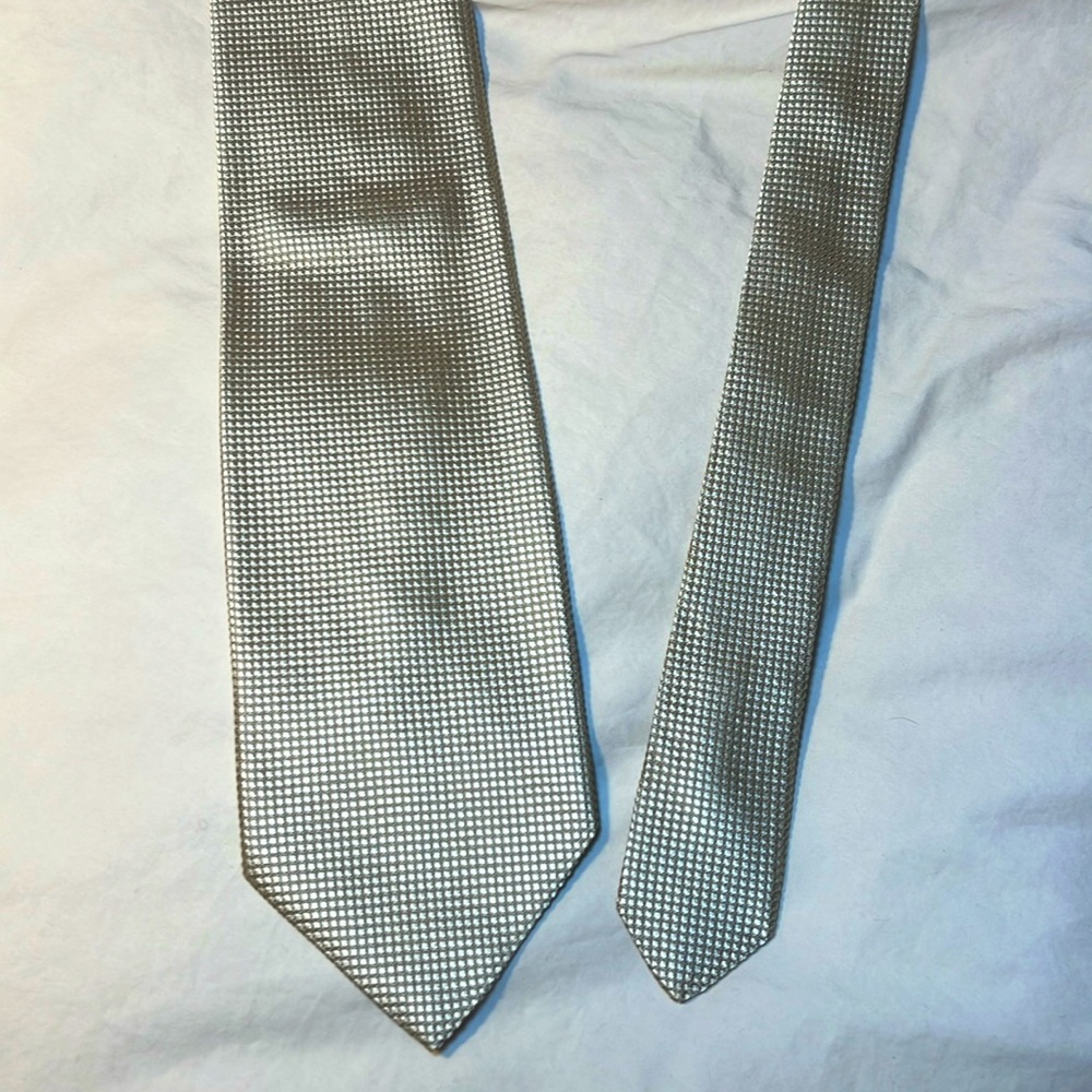 Yves Saint Laurent gold silk tie